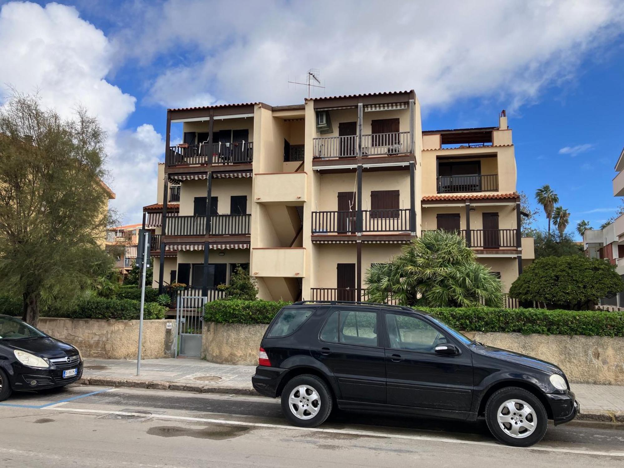 Appartamento Fronte Spiaggia Lido Alghero Exteriör bild