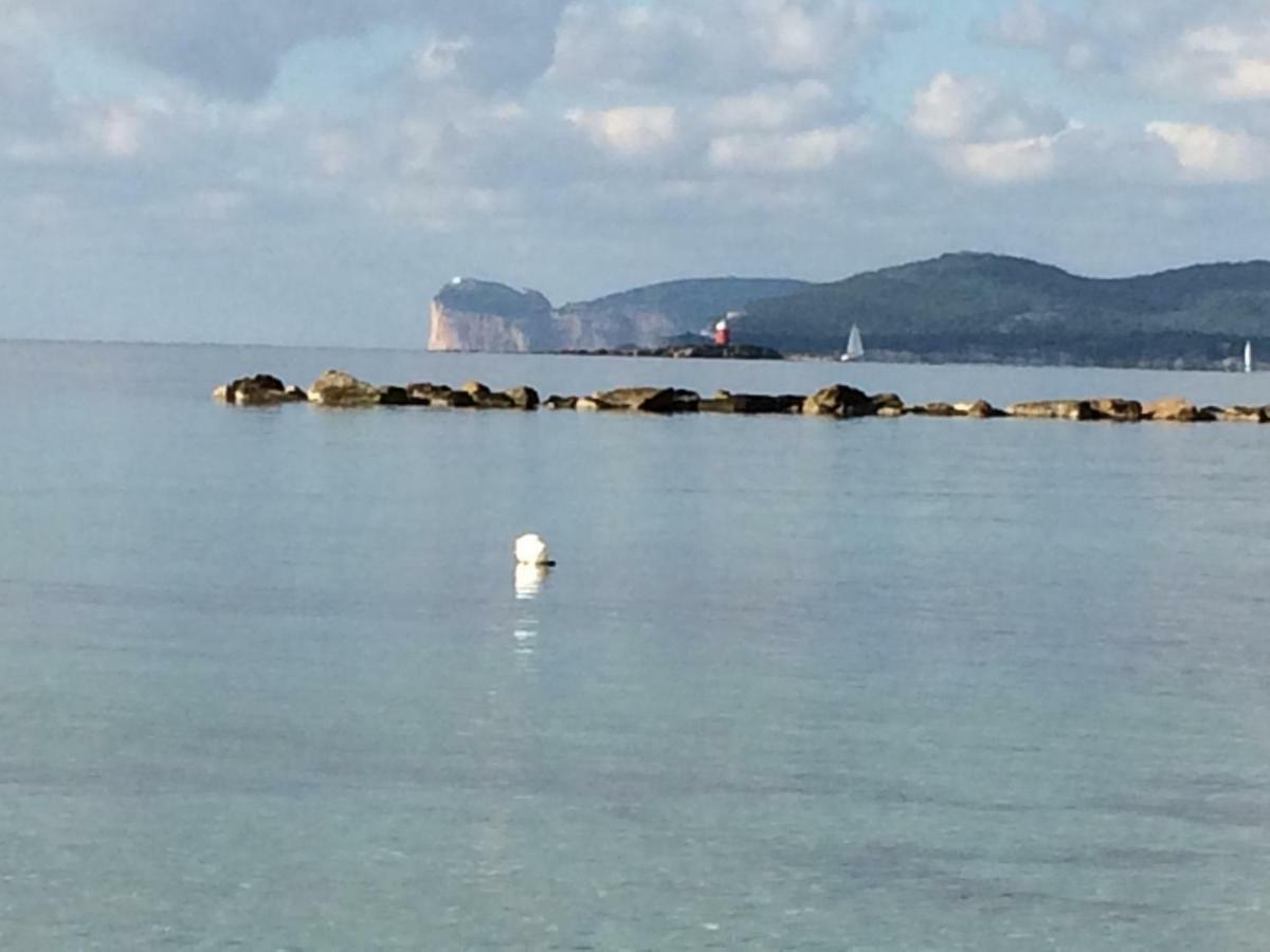 Appartamento Fronte Spiaggia Lido Alghero Exteriör bild